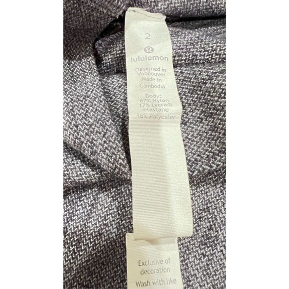 Lululemon Gray Leggings size 2 - Picture 6 of 6
